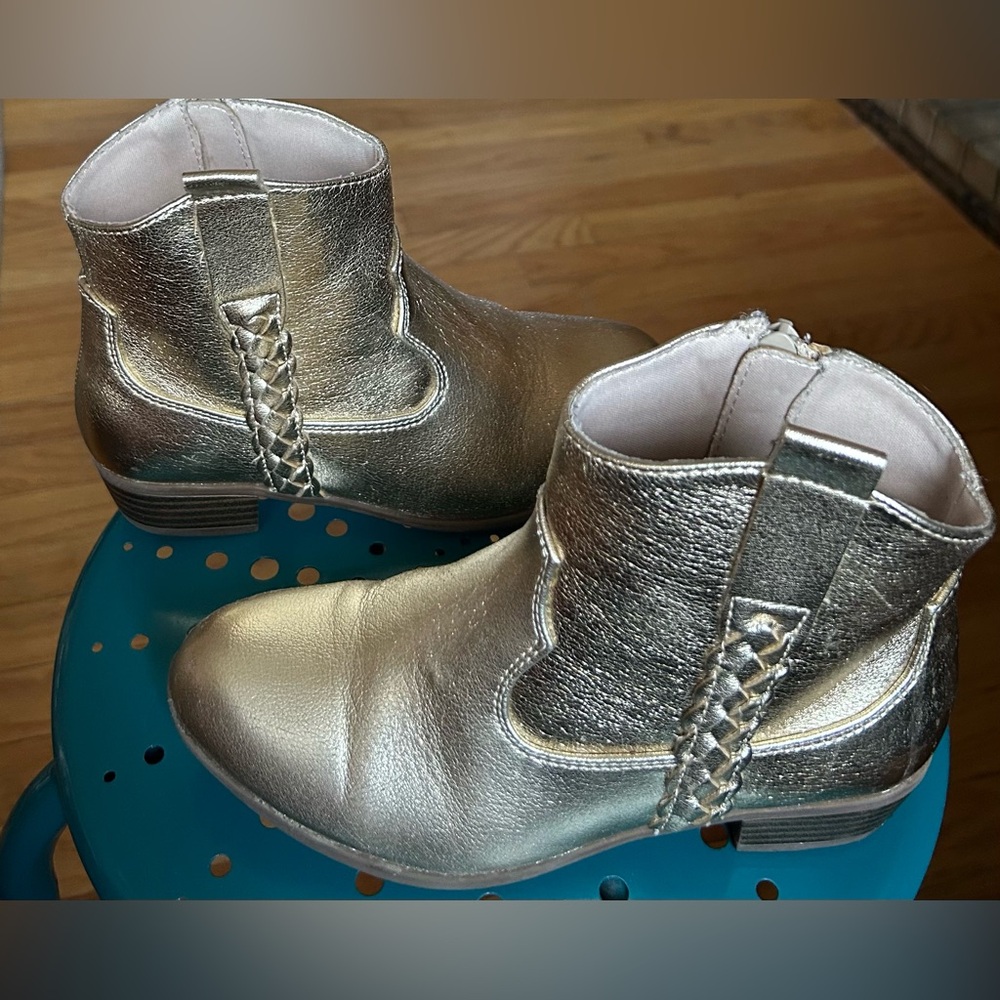 Girls Gold Boots